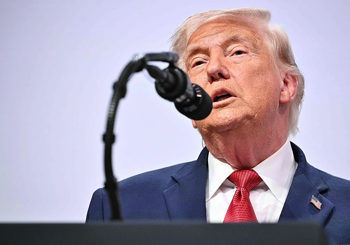 Trump defiende que su acuerdo con Irán sirve para evitar una «catástrofe económica»