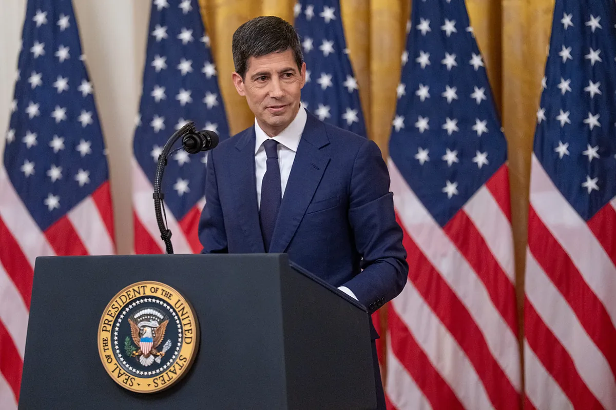La Fed mantiene los tipos en el 3,5% en el estreno de la presidencia de Warsh