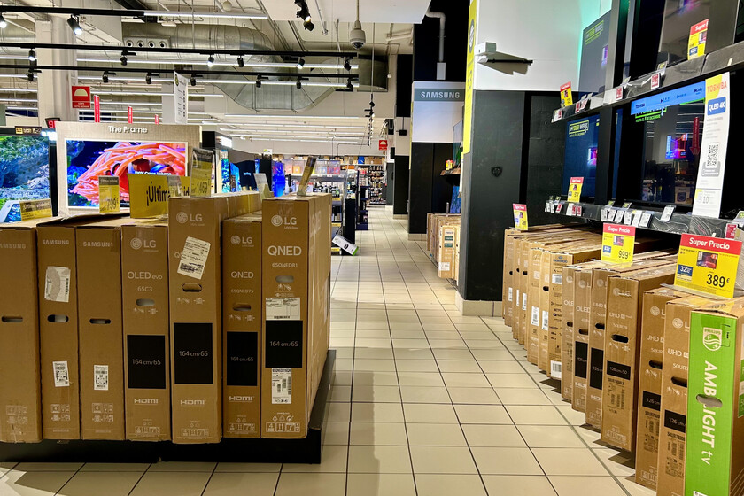 Carrefour está liquidando esta tele QLED de 50 pulgadas ideal para salones pequeños por menos de 300 euros