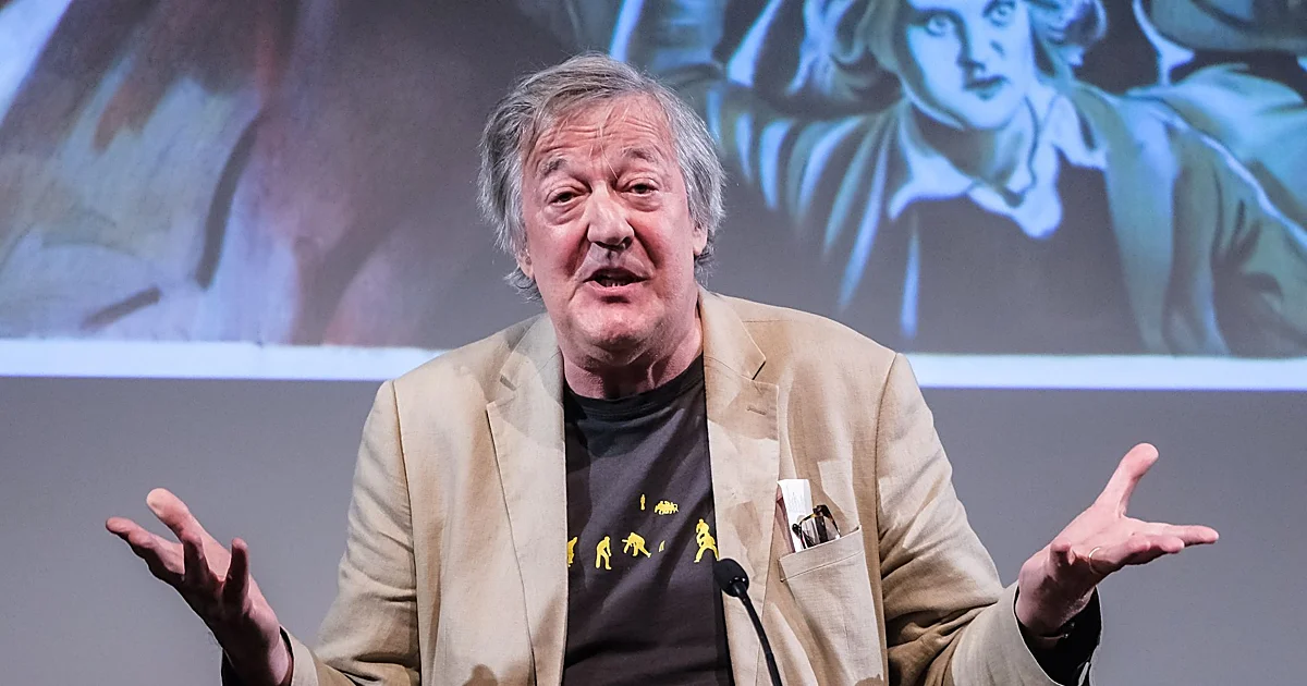 Stephen Fry: «Nuestro mundo es tan caótico como el de los dioses griegos»