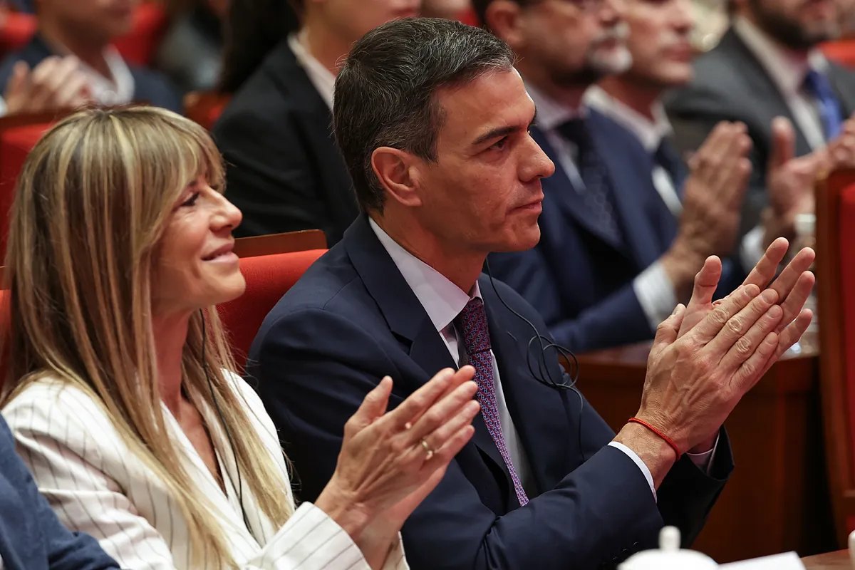El juez Peinado abre una nueva pieza en el 'caso Begoña Gómez' con dos delitos más