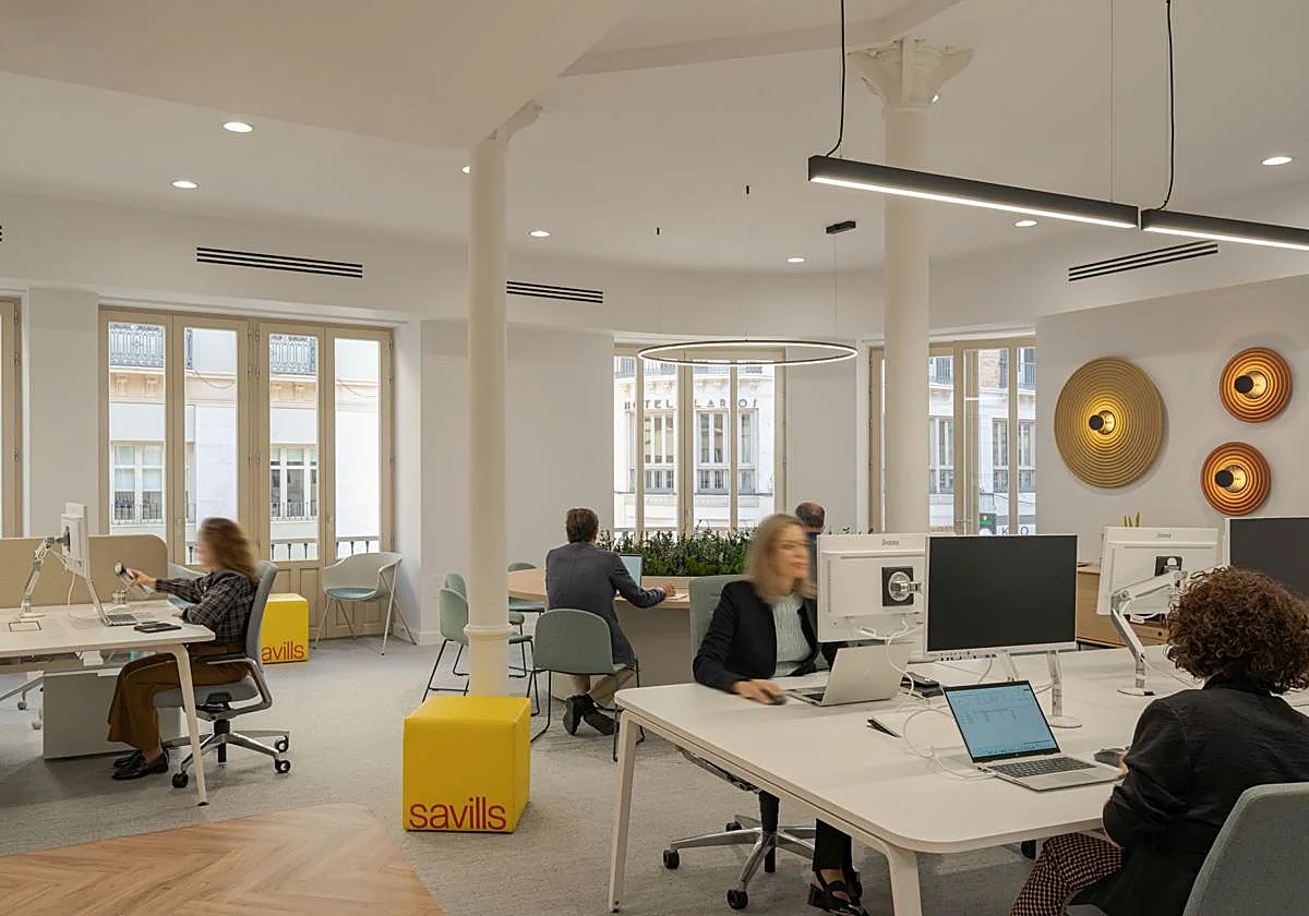 Savills impulsa desde Málaga un nuevo modelo de oficinas en Andalucía, más abiertas, flexibles y conectadas con la ciudad
