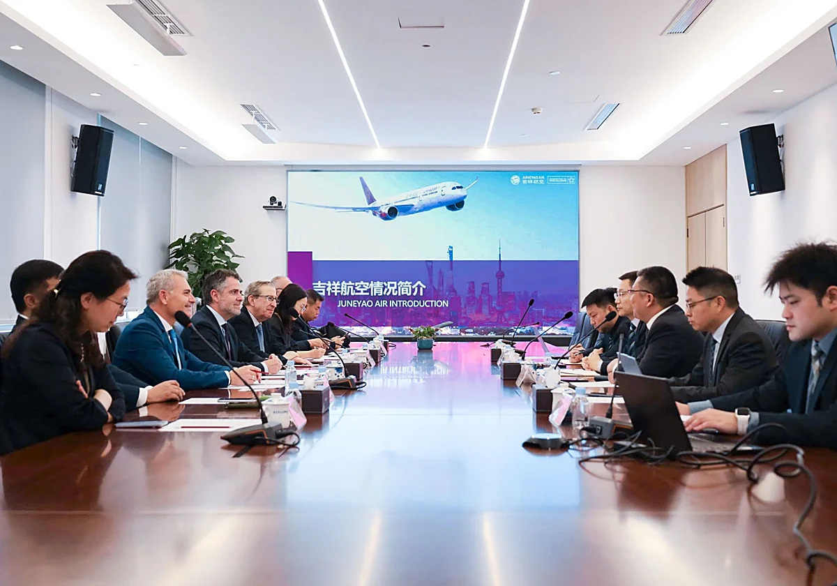 Málaga explora en Shanghái oportunidades para contar con un vuelo directo con Asia