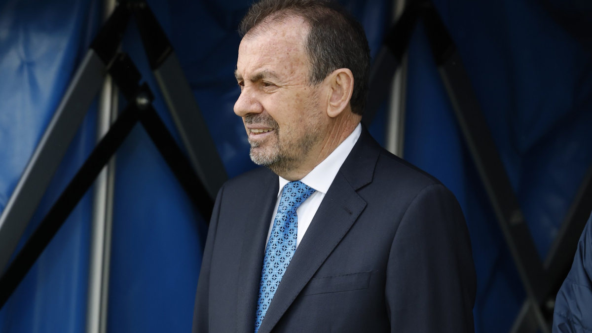"¿Estadio Ángel Torres? Mientras yo viva, prohibido; cuando me muera, que hagan lo que quieran”