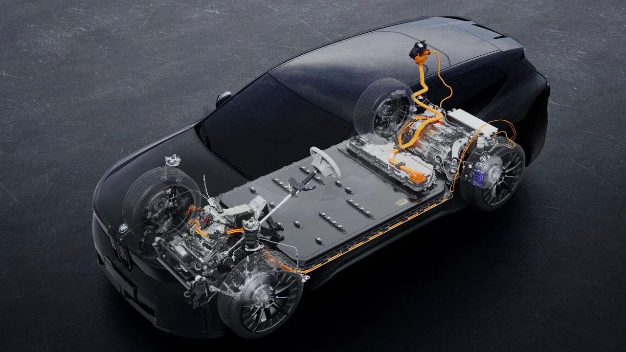¿Dónde está el límite? Lo que Europa no quiere saber de los coches eléctricos: más autonomía significa más peso