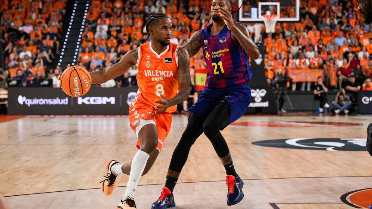 El Valencia, obligado a ganar ante un Barça sin presión