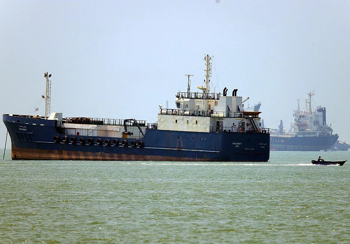 Irán anuncia el cierre del estrecho de Ormuz por los ataques de Israel en Líbano