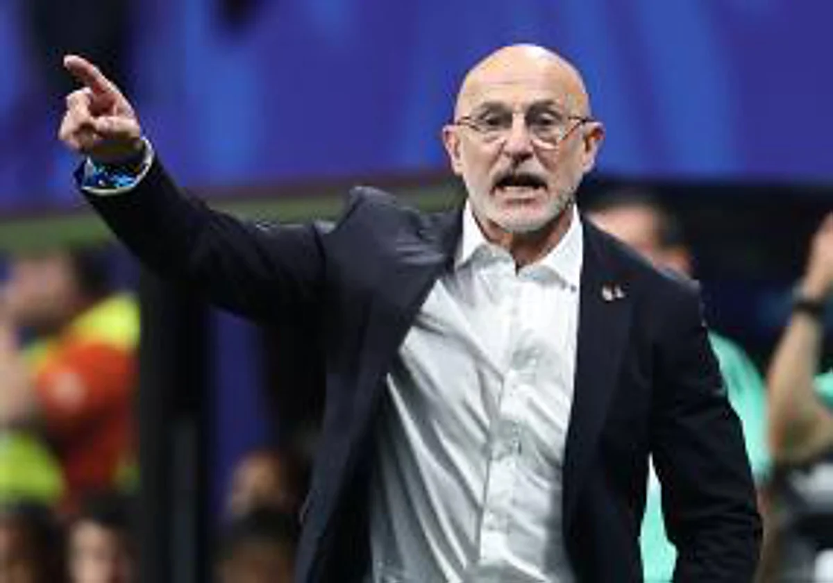 De la Fuente da por segura la reacción: «Los jugadores se lo leen todo y están muy picados»