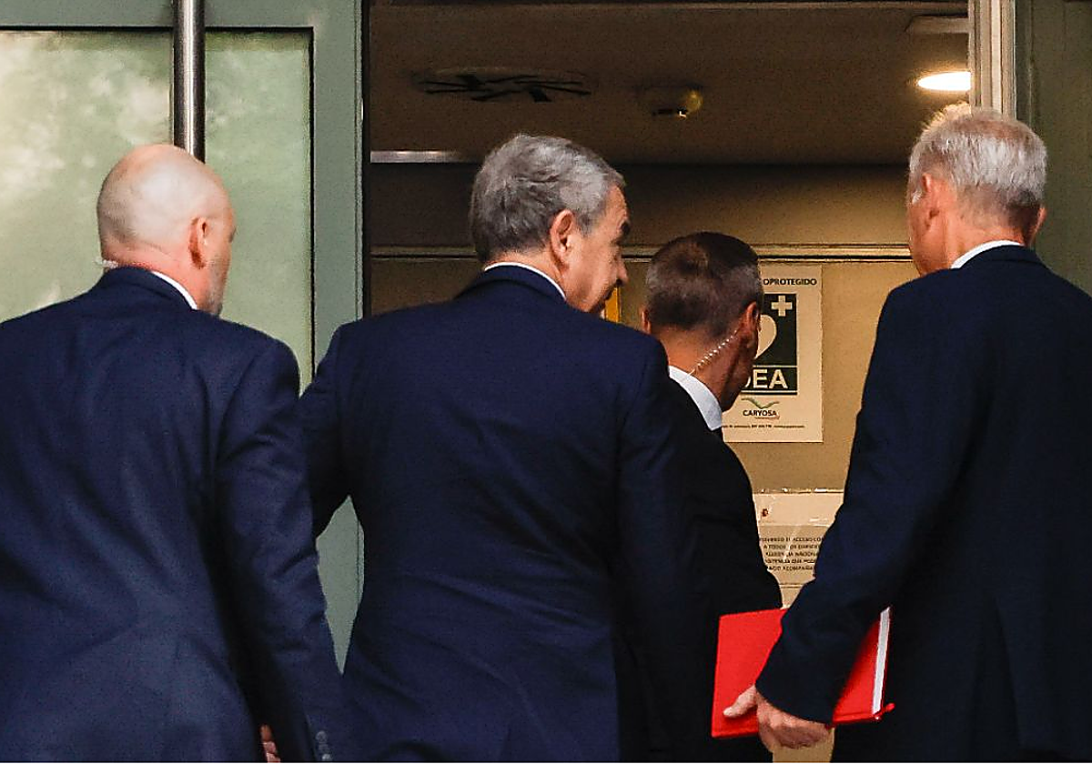 La causa contra Zapatero estuvo dos veces al borde del naufragio antes de su histórica declaración