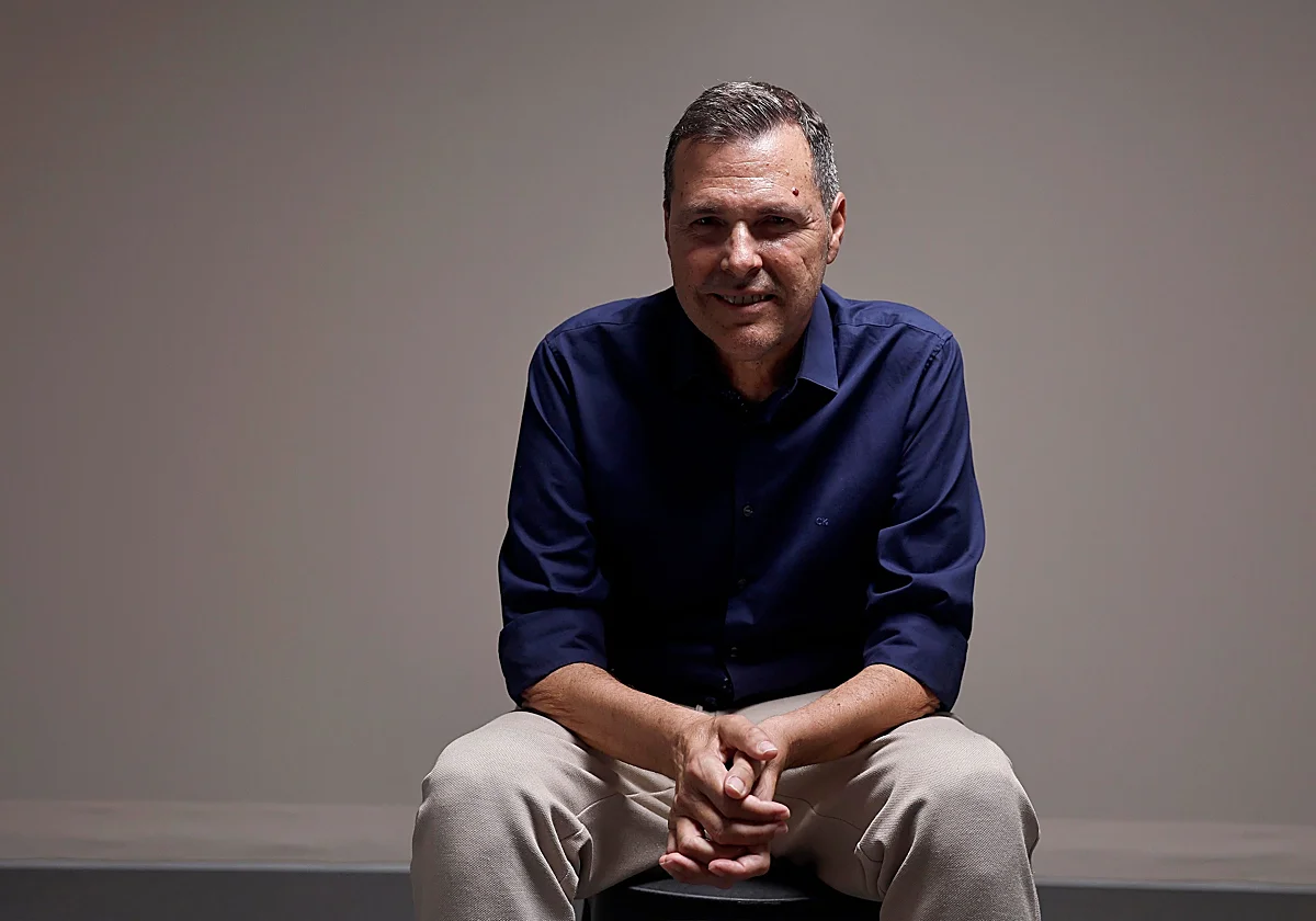José Miguel Fernández, paciente de ELA: «Me permito llorar dos días al mes; el resto, elijo no rendirme»