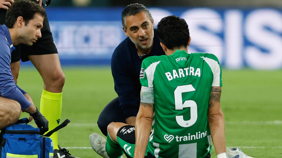 El Betis reestructurará los servicios médicos de su primer equipo: se van José Manuel Álvarez y Eneko Angulo