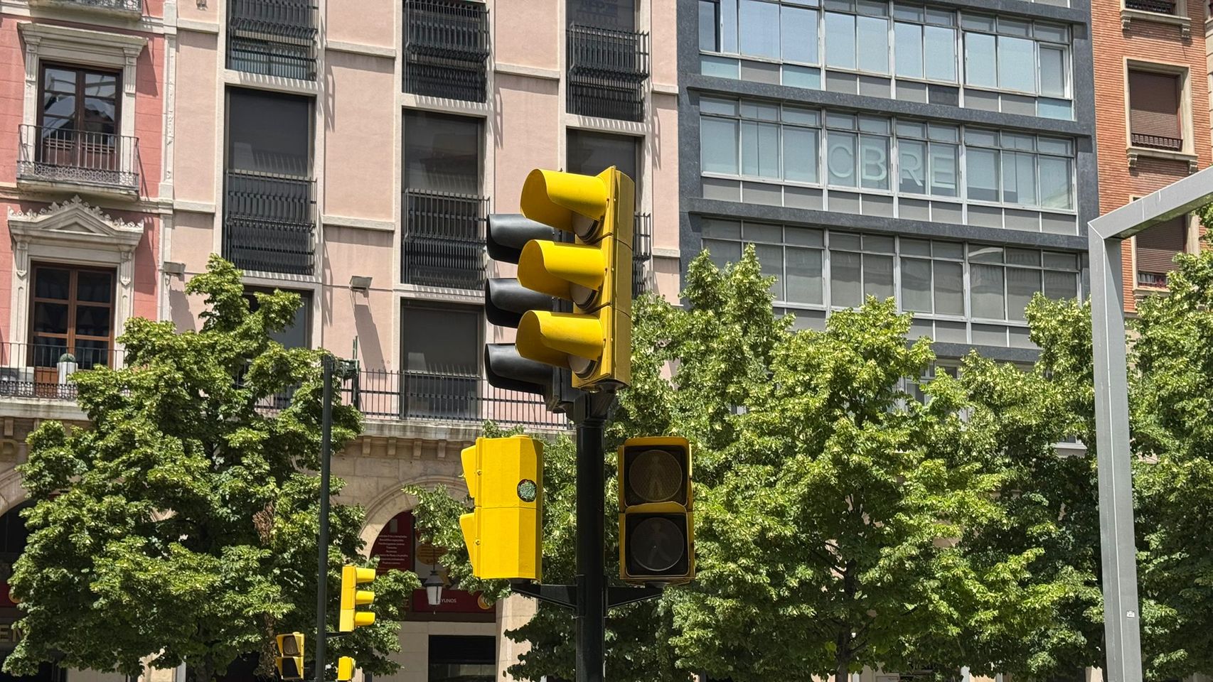 Un nuevo apagón deja sin luz a buena parte de Zaragoza durante unos minutos: del centro a varios barrios afectados