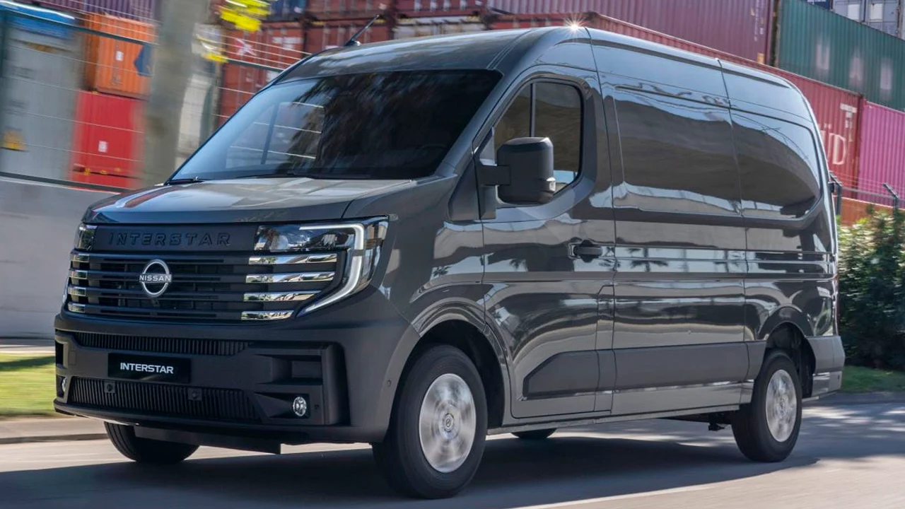 La Nissan Interstar-e por fin tiene la autonomía que necesitaba para ser una furgoneta eléctrica de verdad