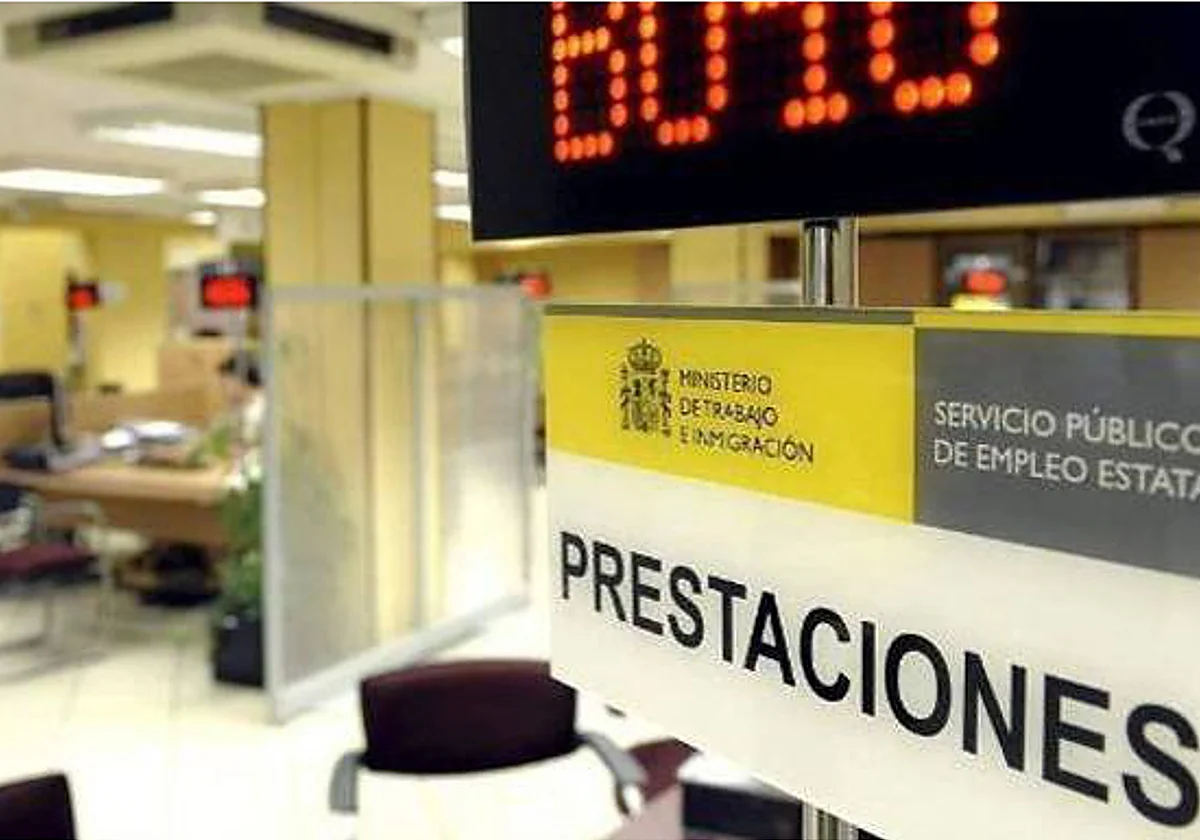 Condenan a una desempleada a devolver 7.000 euros por vender su vivienda en Málaga y no comunicarlo al SEPE