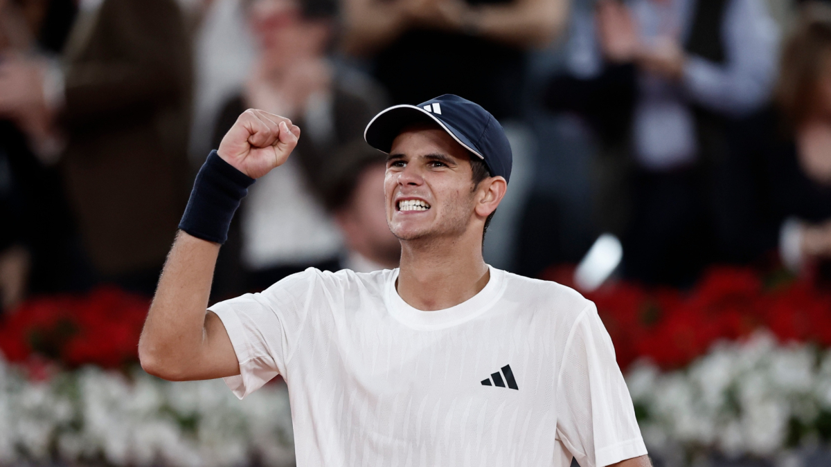 Rafa Jódar ya está en Londres para probarse de cara a Wimbledon