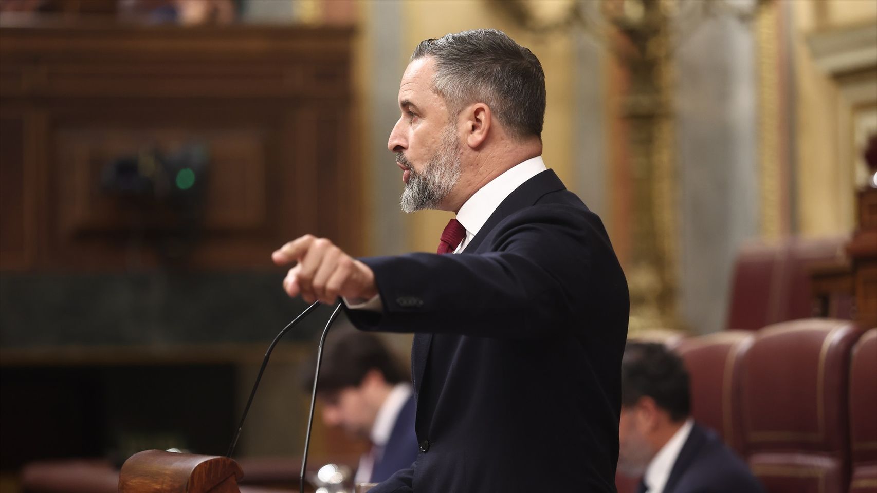 Última hora política, en directo | Feijóo a Sánchez: "Su Gobierno no ha mejorado la vida de la gente, sino de su gente. Disuelva las Cortes y vayamos a votar"
