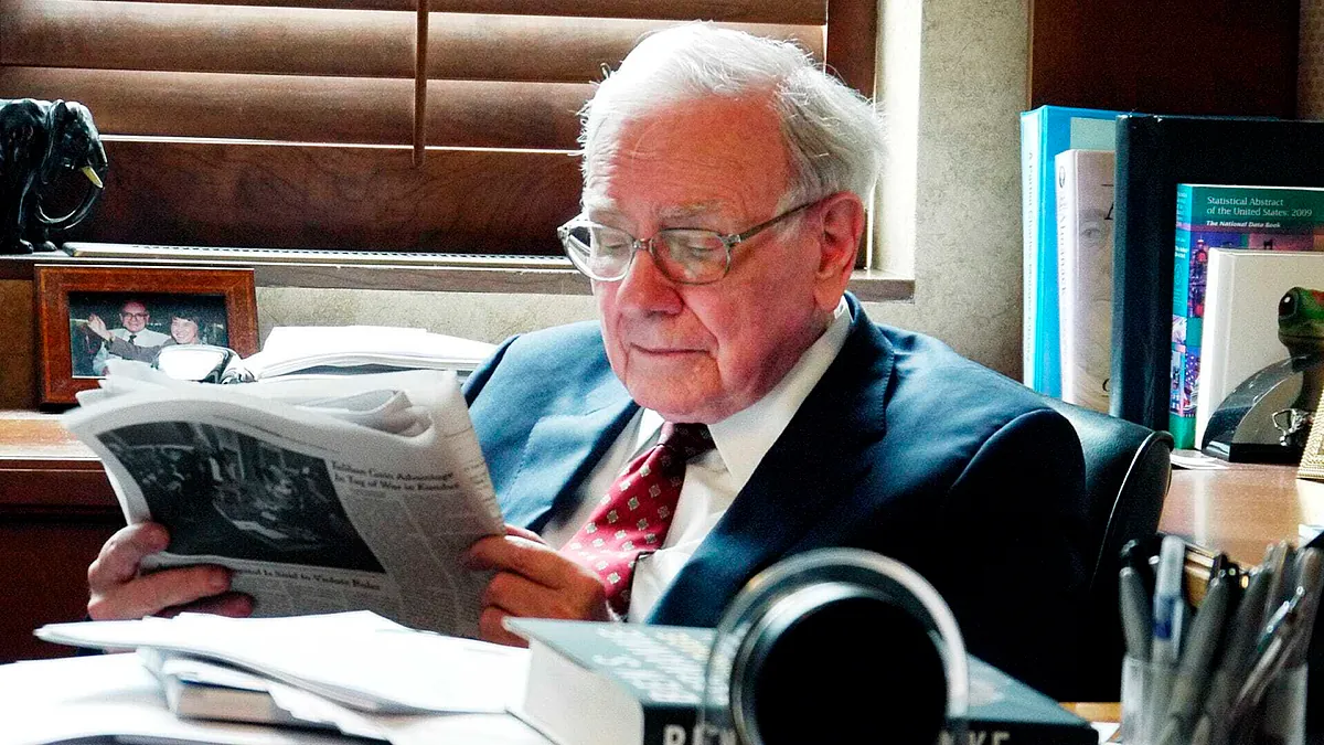 Cuánto habría ganado si hubiera invertido en el ETF que recomendó Warren Buffett en 2014