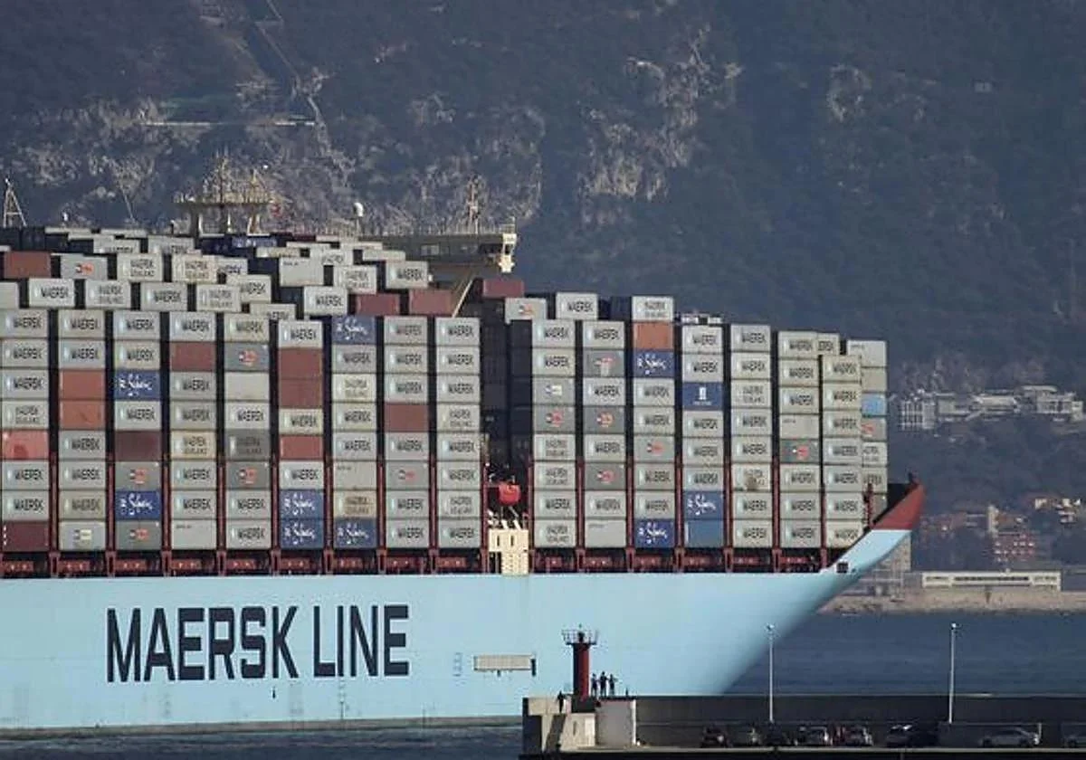 US considers closing its ports to Spanish ships after Spain bans American cargo vessels carrying weapons from docking on way to Israel