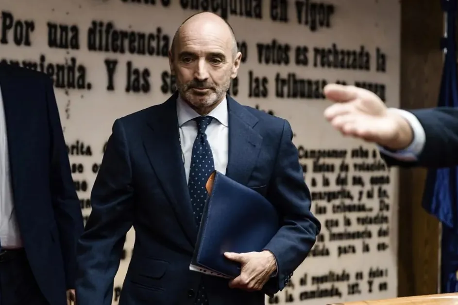 El juez del 'caso Plus Ultra' cita el 21 de julio al empresario Julio Martínez, socio de Zapatero