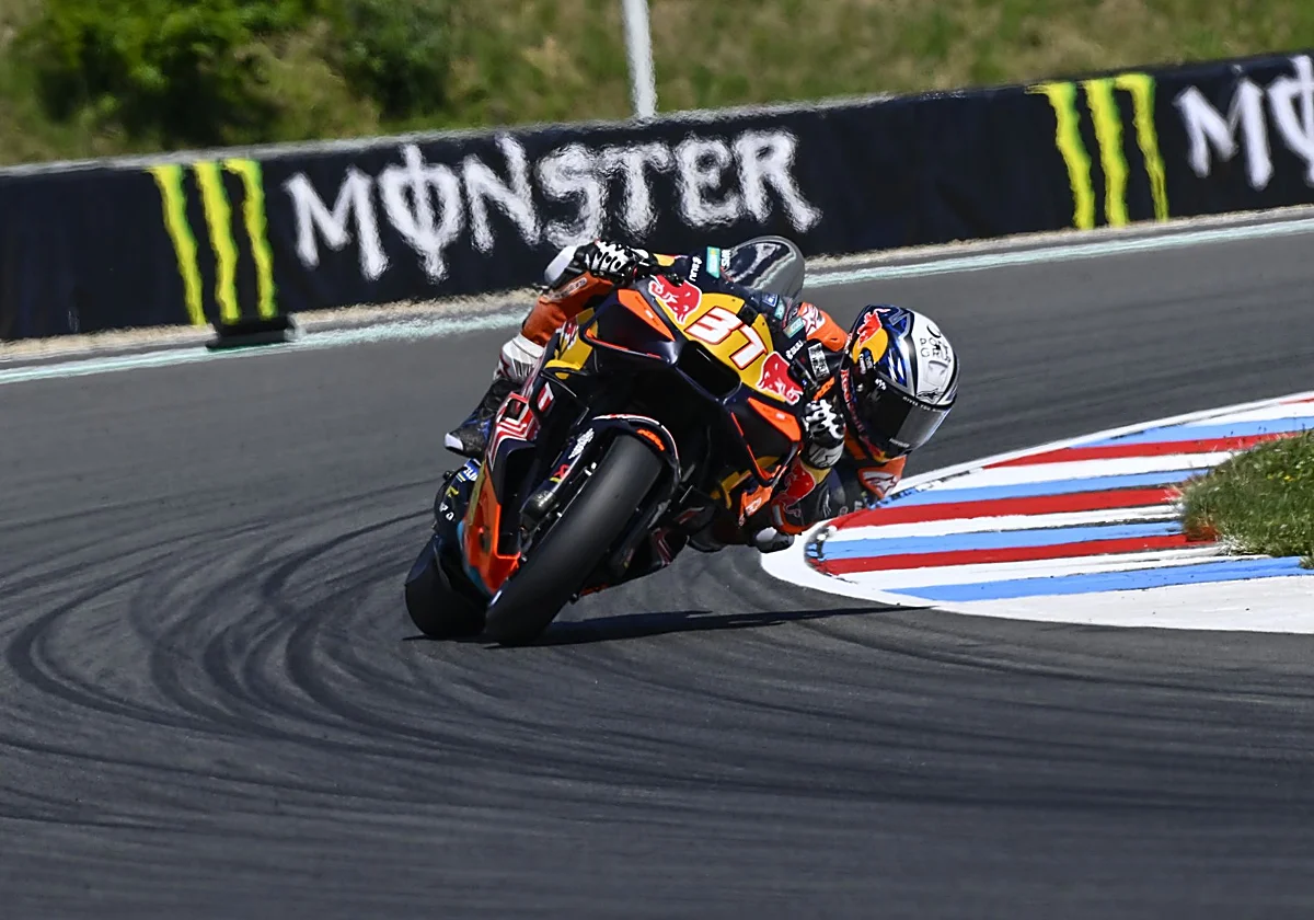 Pedro Acosta ficha por Ducati y será el compañero de Márquez