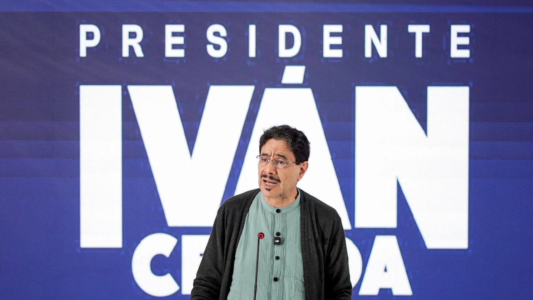 Iván Cepeda se desmarca de Gustavo Petro y reconoce la victoria de De la Espriella en las elecciones de Colombia