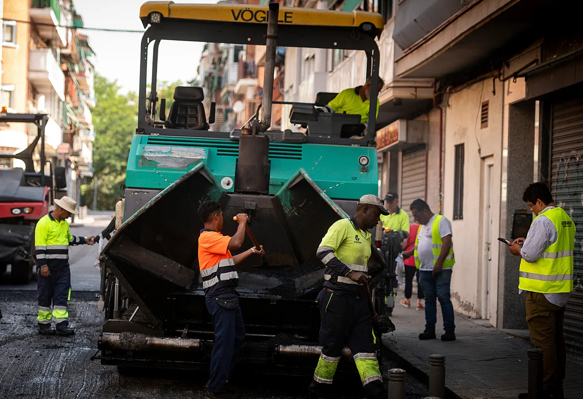 La construcción prevé abandonos de obras públicas por la escalada de precios y daños sobre el empleo