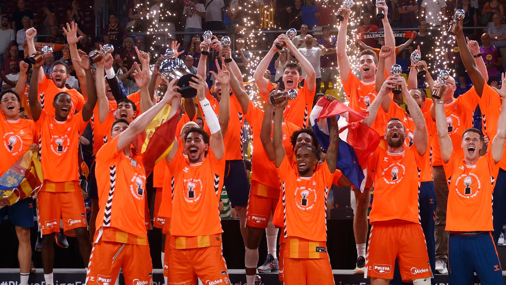Valencia Basket vuelve a asaltar el Palau y se proclama campeón de la Liga Endesa por segunda vez ante el Barça