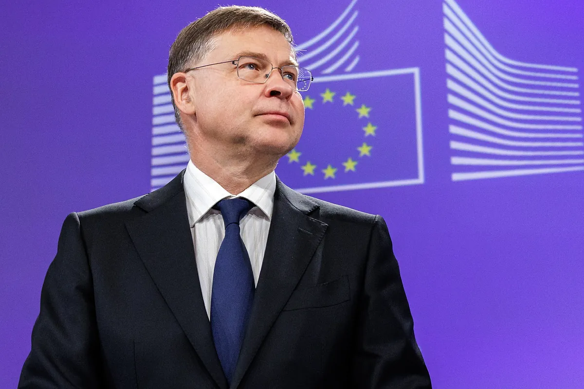Bruselas plantea eliminar los impuestos por mover dinero en las multinacionales