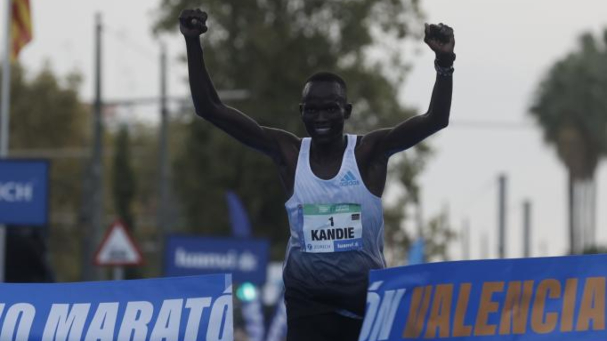 El keniata Kibiwott Kandie, suspendido siete años tras admitir dos infracciones de las normas antidopaje
