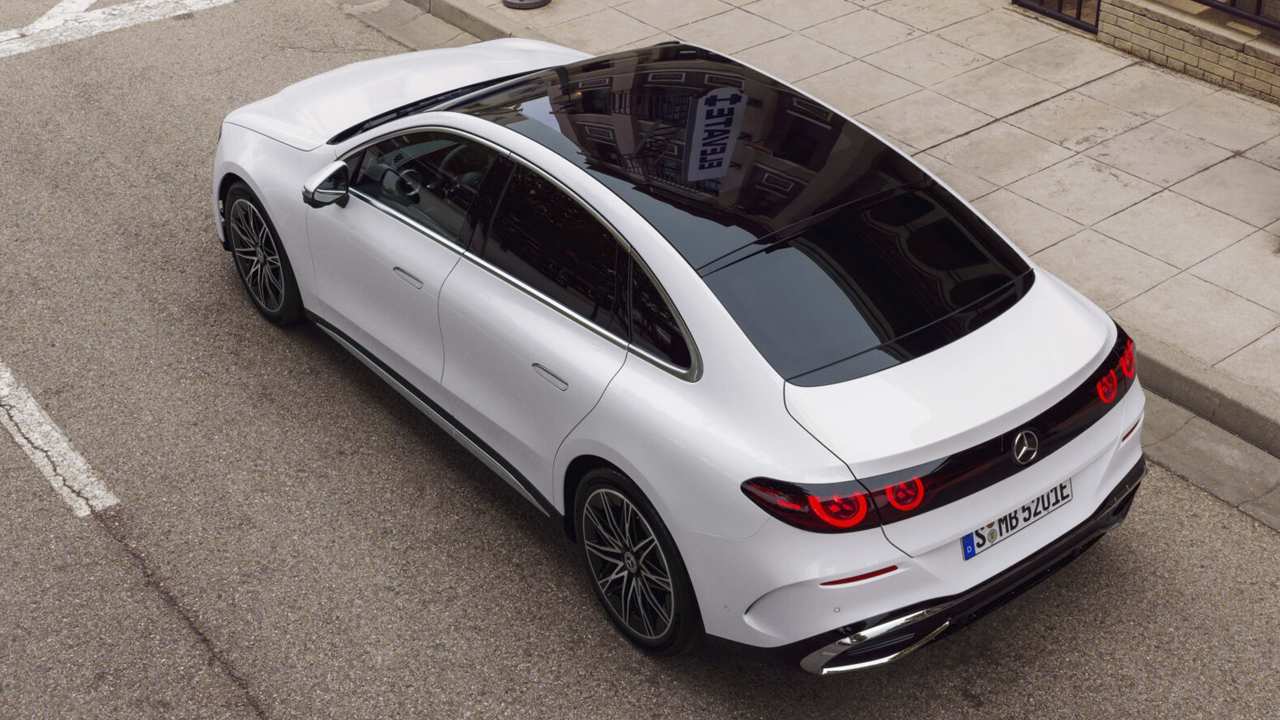 El Mercedes Clase C eléctrico arrasa y su futura versión de 800 km de autonomía puede ser el principio del fin para los PHEV