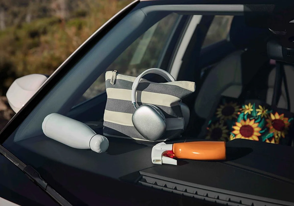 Ola de calor: lo que nunca deberías dejar en el interior de tu coche