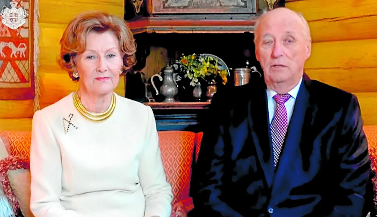 Harald y Sonia de Noruega, 35 años de una monarquía que se tambalea