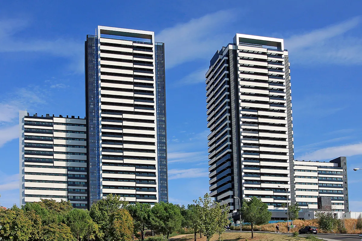 Stoneweg adquiere una de las torres Skyline de Madrid