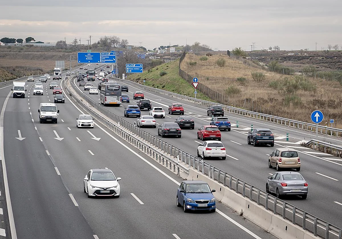 Los fallecidos en carretera se reducen un 60% en los 20 años del carnet por puntos
