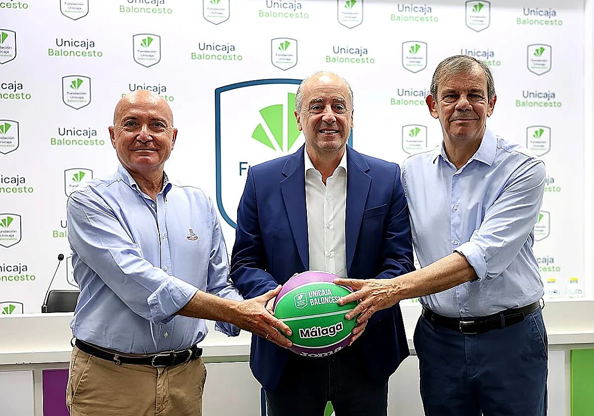 New Unicaja coach Txus Vidorreta begins squad overhaul