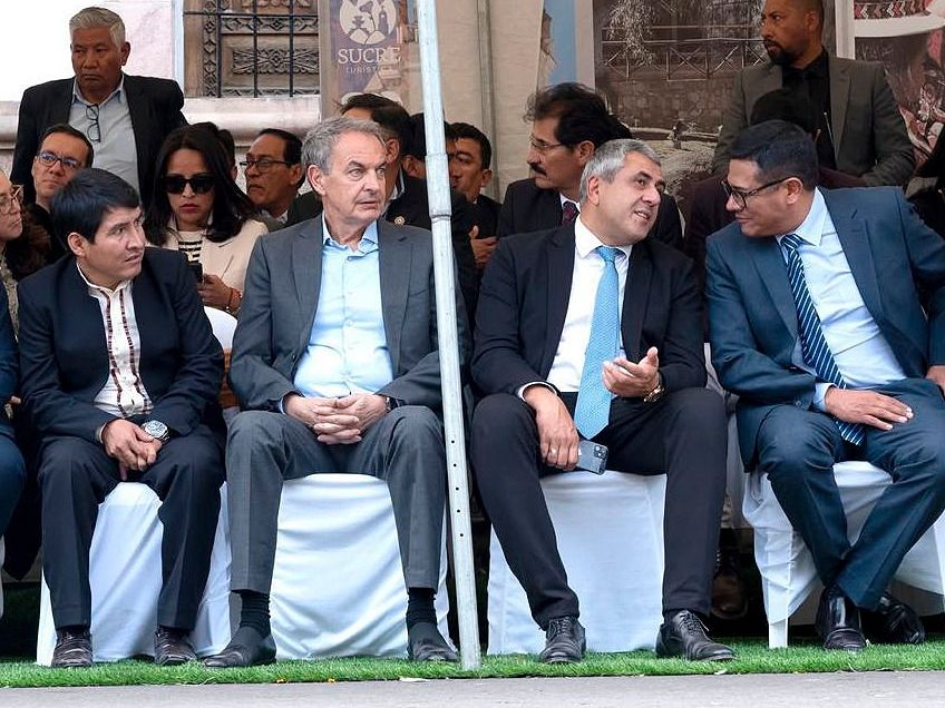Zapatero utilizó a Zurab para su negocio en Bolivia: logró que la OMT declarase Sucre "destino turístico" cuando el grupo que le pagaba pleiteaba con la ciudad