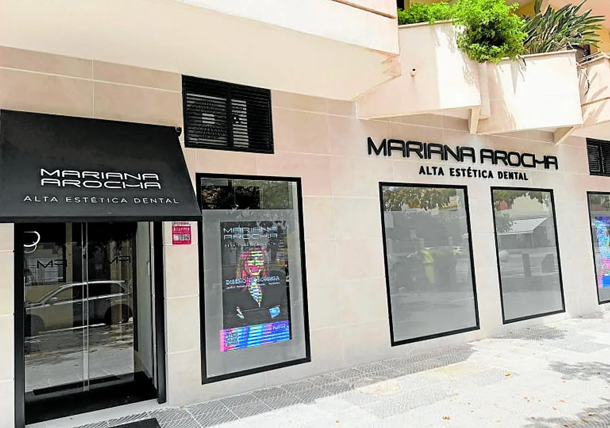 Clínicas Dentales Mariana Arocha abre en Torre del Mar su centro más avanzado