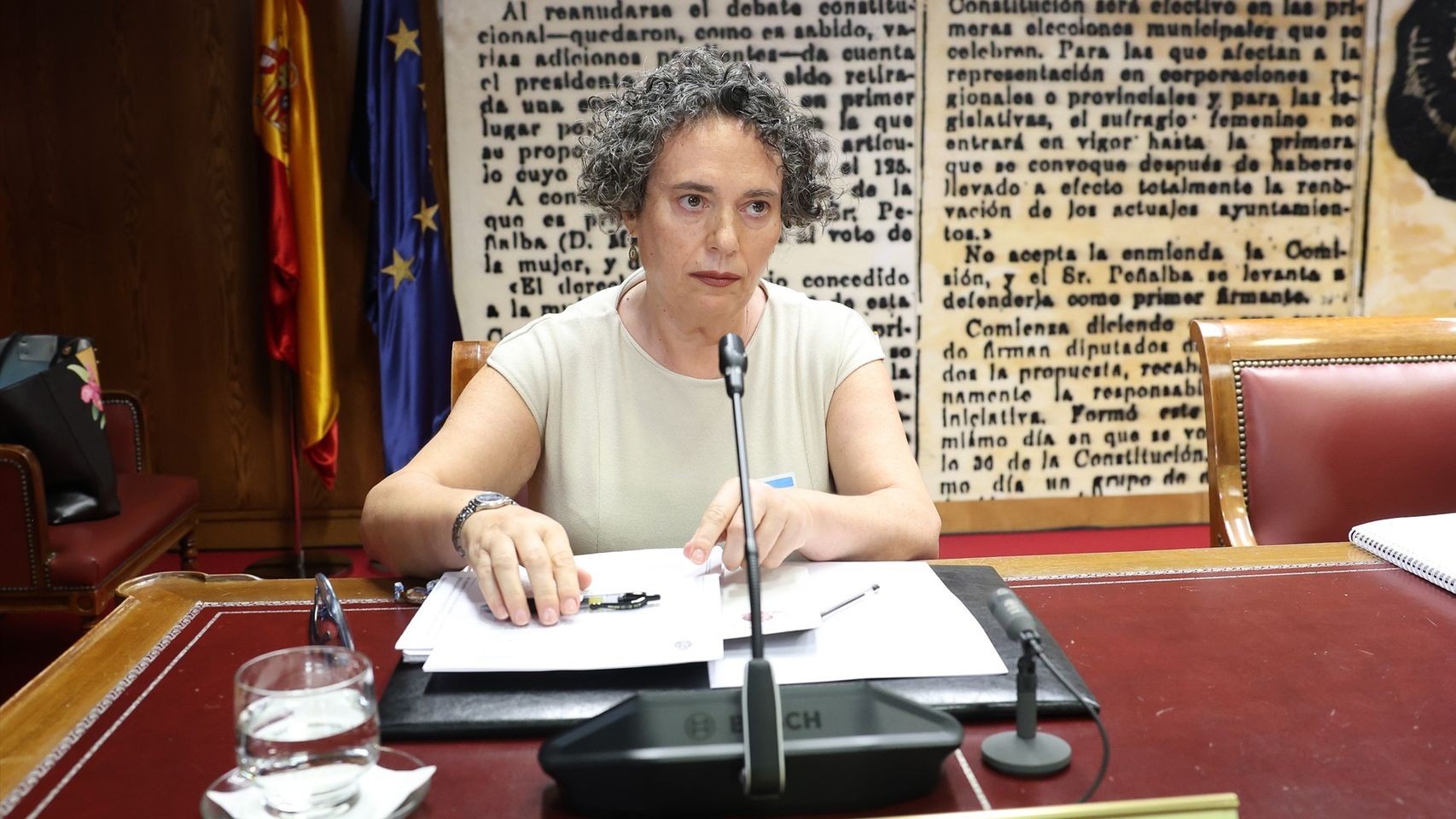 Última hora política, en directo | La secretaria de Zapatero rechaza responder a las preguntas en la comisión del Senado sobre el 'caso SEPI'