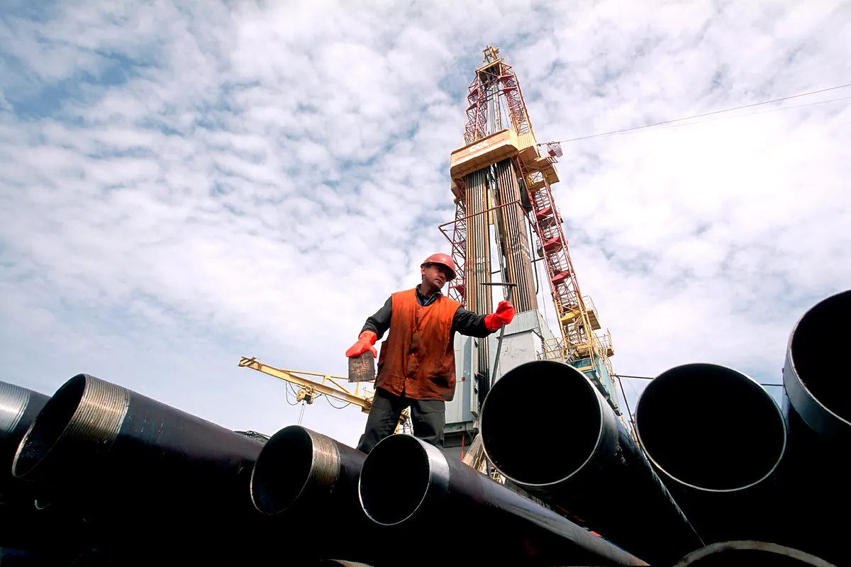 UBS prevé ahora un giro al alza en el precio del petróleo