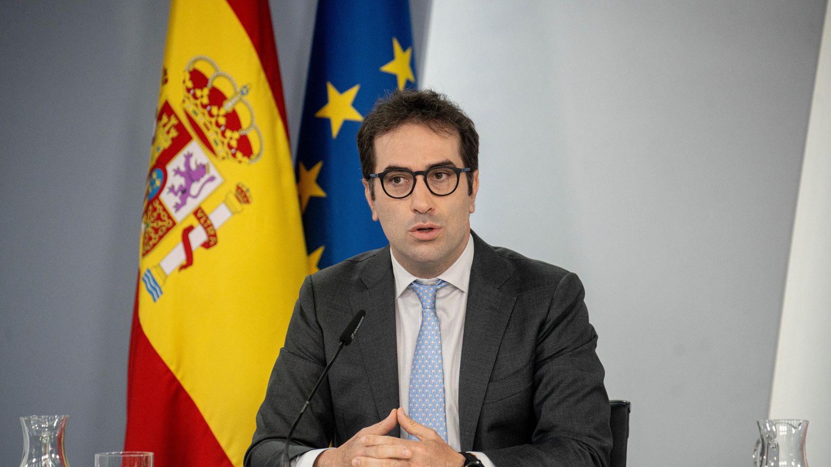 El Gobierno aprueba una rebaja de 15 céntimos a la gasolina que se irá reduciendo hasta desaparecer en octubre