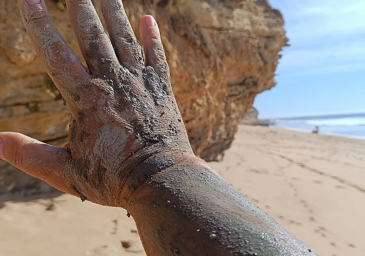 The proper way to celebrate Mud Day in the south of Spain