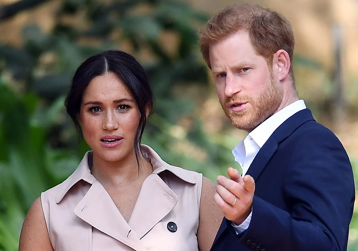 La visita de Archie y Lilibet a su abuelo Carlos III, en el aire por razones de seguridad