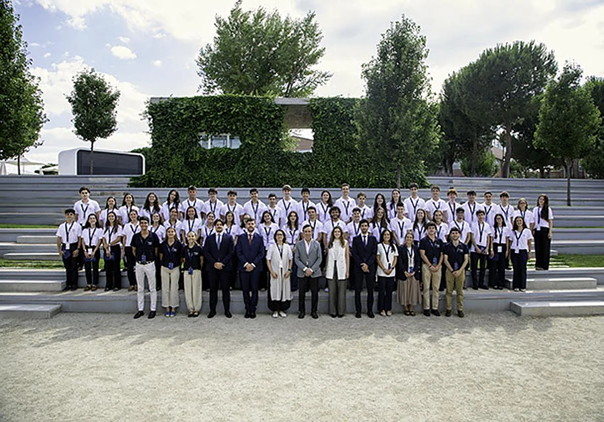 El Programa Becas Europa Santander-UFV da comienzo al viaje de la XXI edición con 50 jóvenes