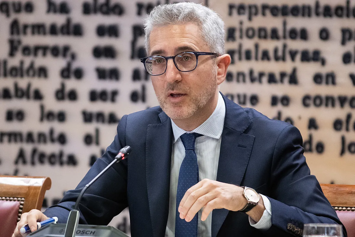 El ministro de Hacienda avanza una propuesta para mejorar la burocracia y fiscalidad de los autónomos