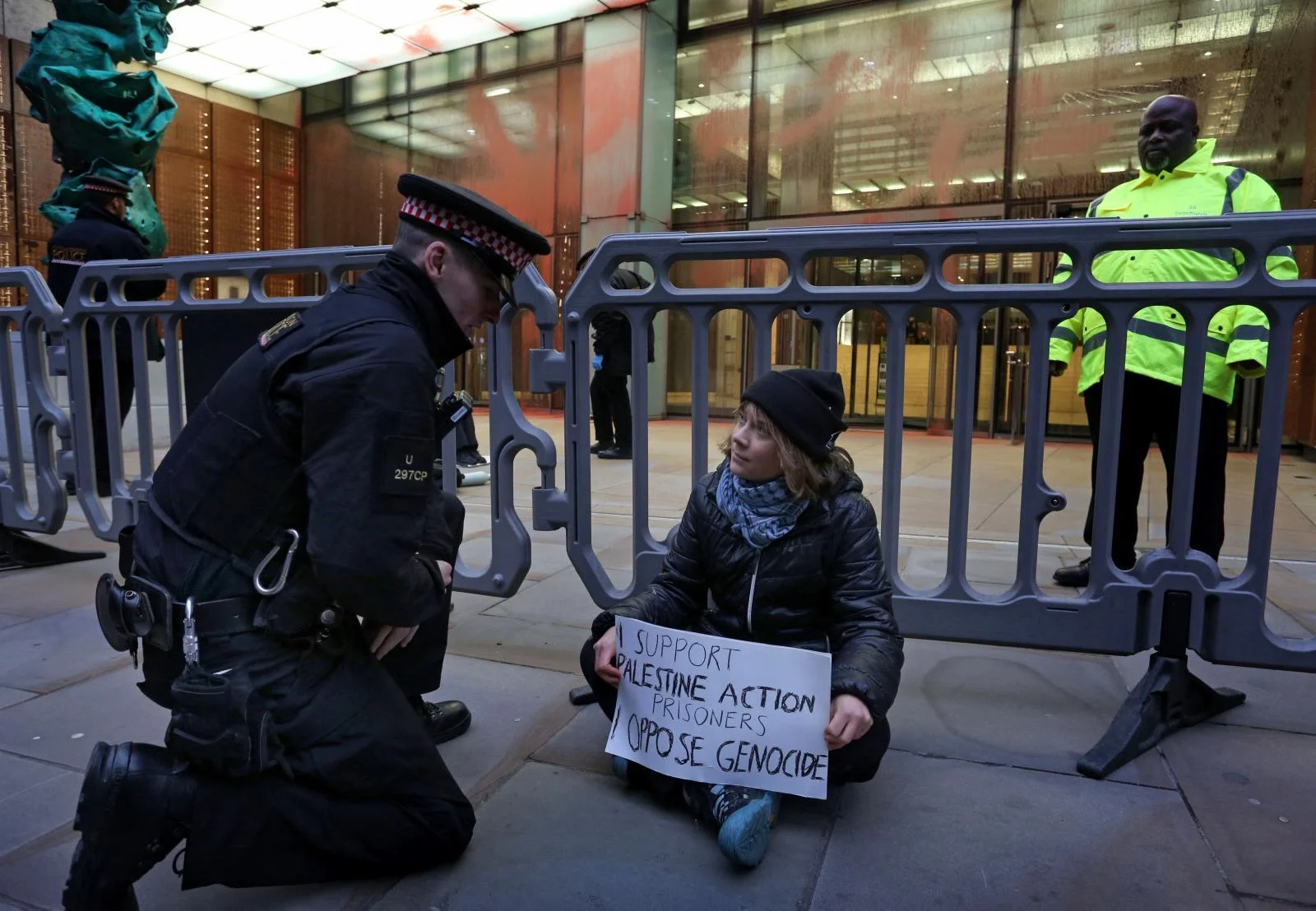 Detenida en Londres la activista Greta Thunberg durante una protesta propalestina