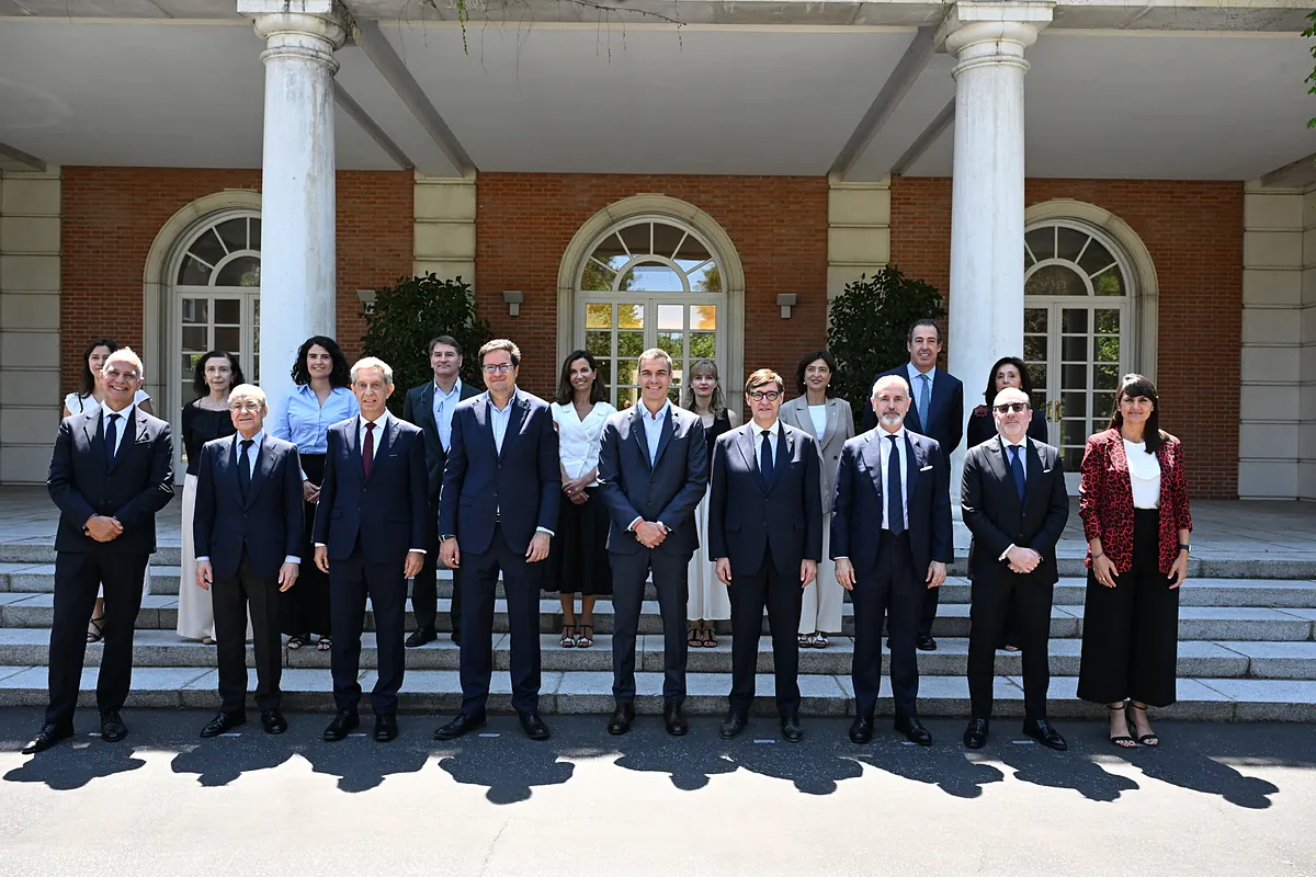 Sánchez presenta la candidatura española para optar a una de las gigafactorías de IA de Europa