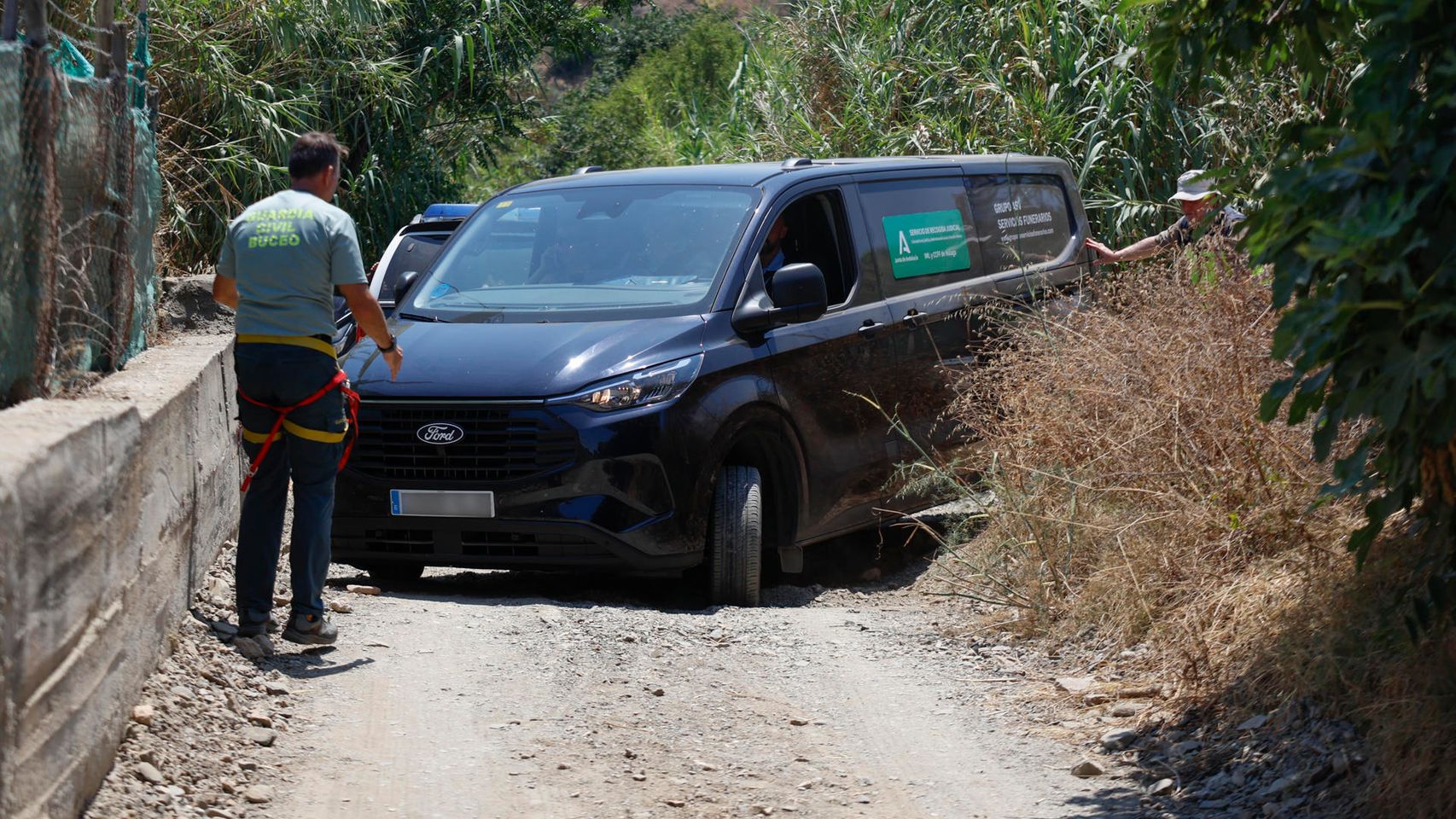 Tres detenidos por la muerte de una mujer en Rincón de la Victoria (Málaga): ha sido hallada en un pozo