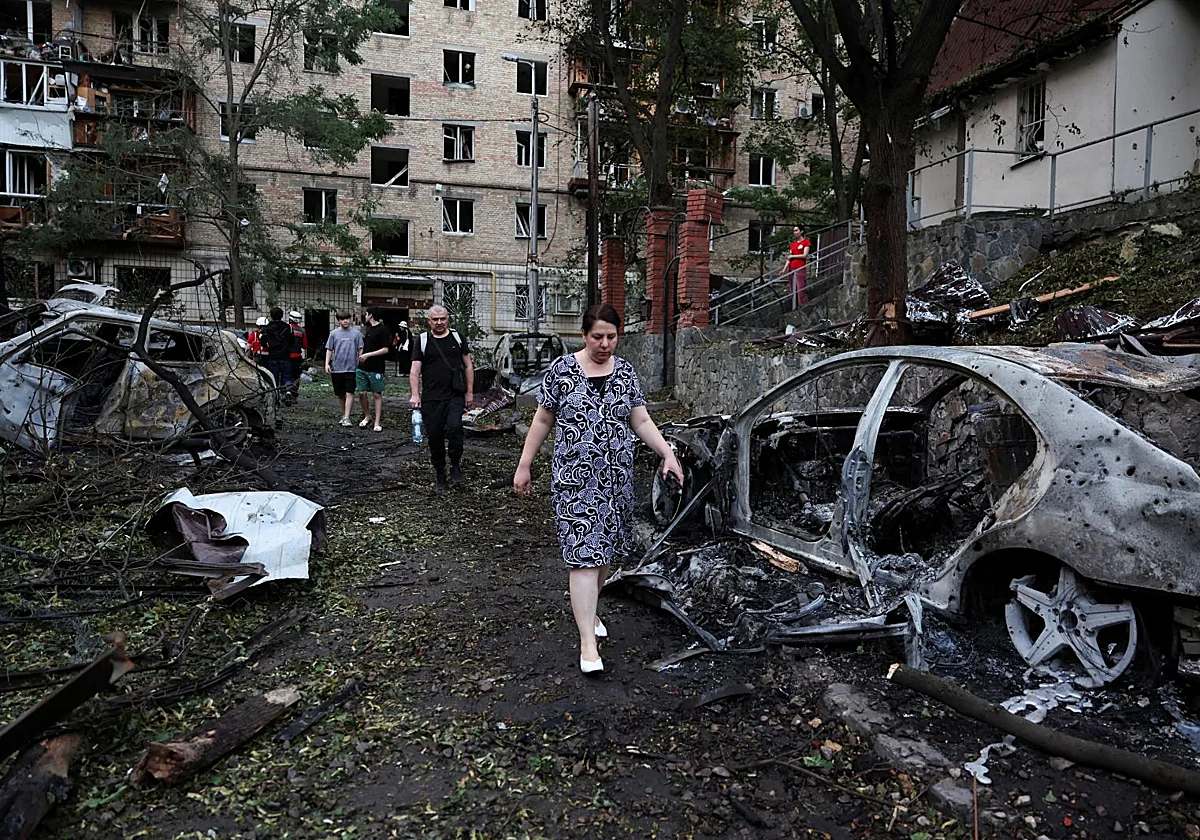 Al menos diez muertos tras un ataque ruso contra Kiev