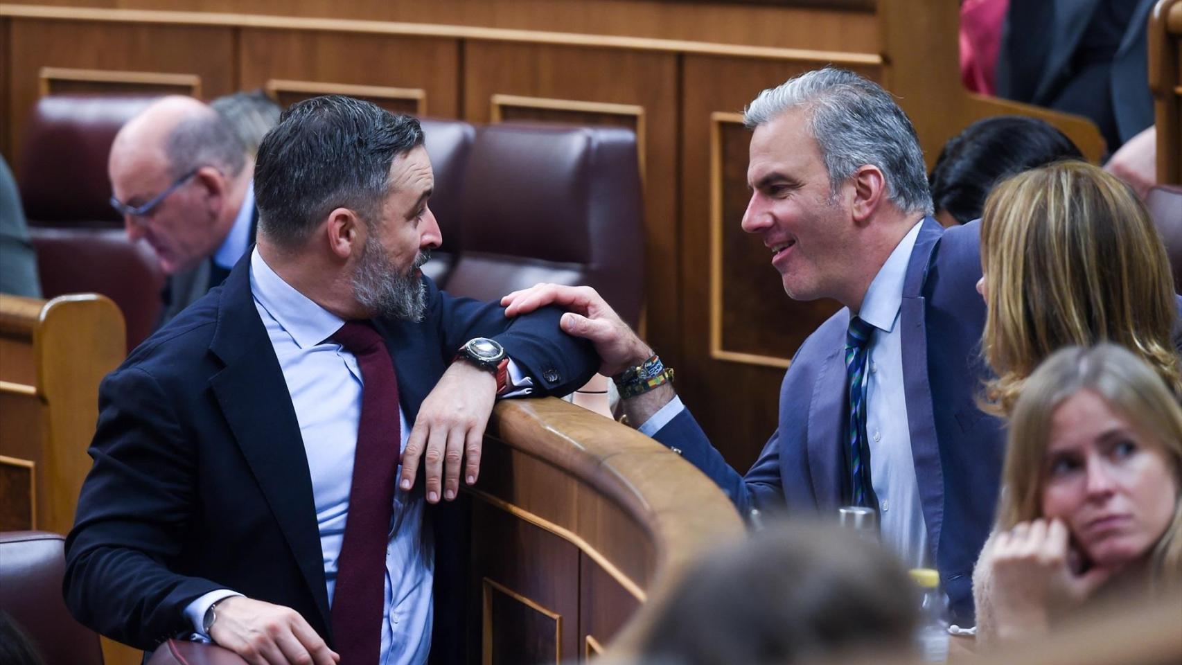 Abascal expulsa de la Ejecutiva de Vox a Ortega Smith, el último superviviente del grupo de fundadores del partido
