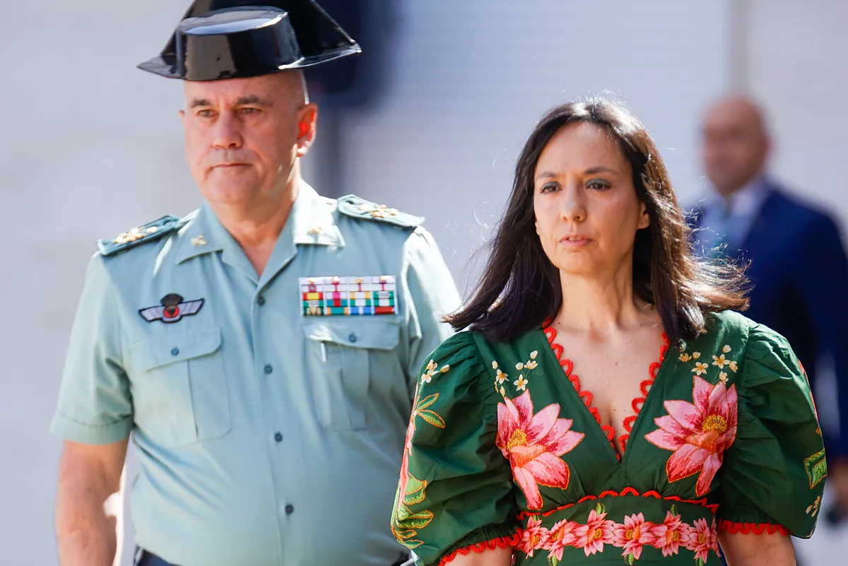El juez del 'caso Leire Díez' imputa a la directora de la Guardia Civil y al DAO